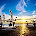Riviera Wellness شقة